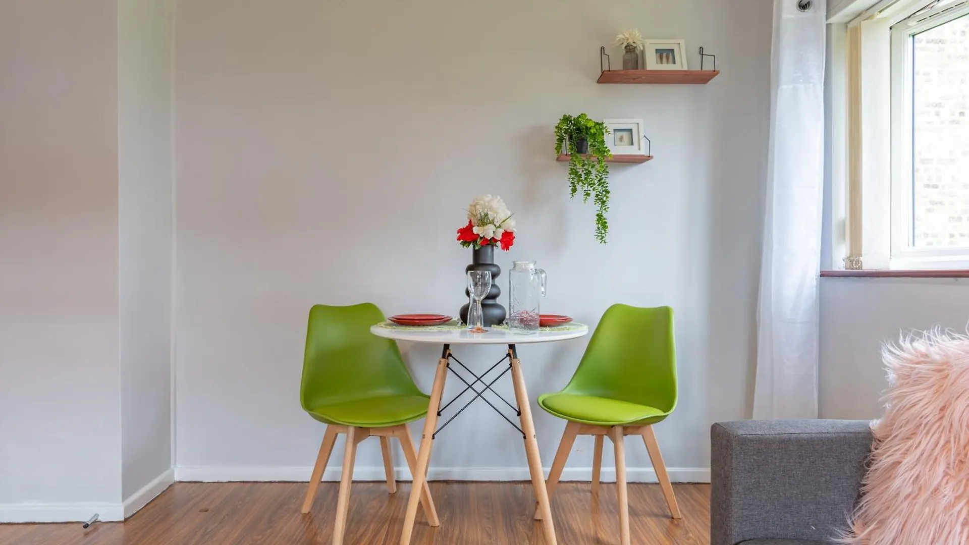 Sleek Stay With Parking - Great For Nec & Hs2 Travelers Birmingham Apartment